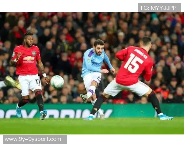 苏莱禁区外左脚轰炸世界波罗马扳平德赫亚无奈失守 苏莱禁区外左脚轰炸世界波罗马扳平德赫亚无奈失守