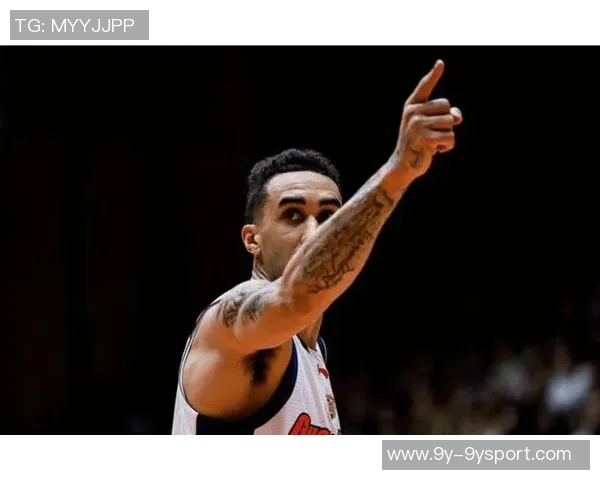 奎因砍下33分10篮板10助攻4盖帽成新秀之星追平乔丹传奇表现 奎因砍下33分10篮板10助攻4盖帽成新秀之星追平乔丹传奇表现