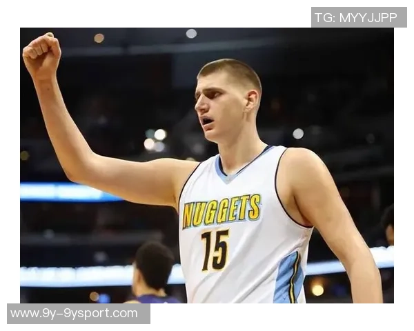 张佳玮点评掘金稳健表现约基奇三节轻松打卡无罚球仍然三双不在意 张佳玮点评掘金稳健表现约基奇三节轻松打卡无罚球仍然三双不在意