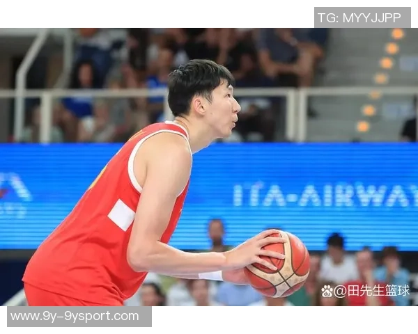 周琦22分钟内高效表现9中7砍下15分9板正负值惊人达到35 周琦22分钟内高效表现9中7砍下15分9板正负值惊人达到35